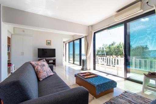 Lavish & Spacious Apt With Stunning Seaview, 10 Min Ath Airport Artémida Eksteriør bilde